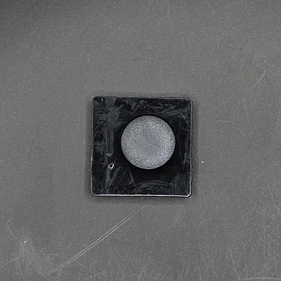 (5/$15) Off-White Croc Charm - Picture 3 of 3